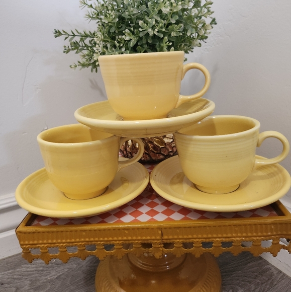 fiestaware set of 3 teacups - Picture 2 of 7